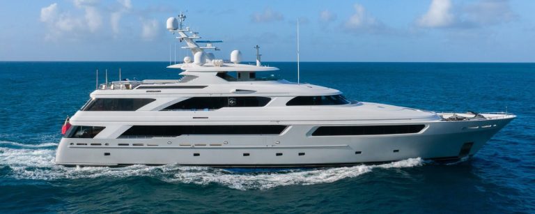 Exploring the Luxury of Yacht Charter Dubai: Trends and Insights